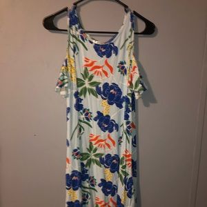 Cold shoulder maxi dress